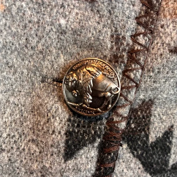 L&B Patterned Knit Cardigan - Gray & Brown - Picture 4 of 7